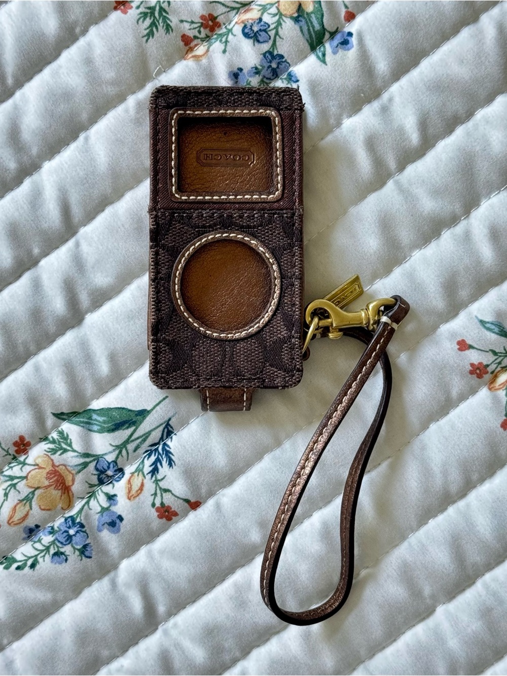 Vintage Coach iPod Nano Mini Metallic Brown Classic Logo Canvas Case w/ Wristlet